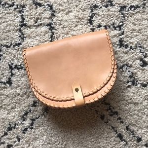 Madewell// Leather Sling Purse